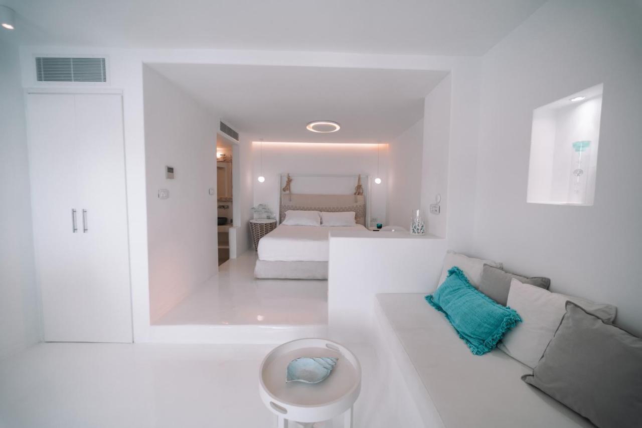 Nelya Suites (Adults Only) Megalochori  Extérieur photo